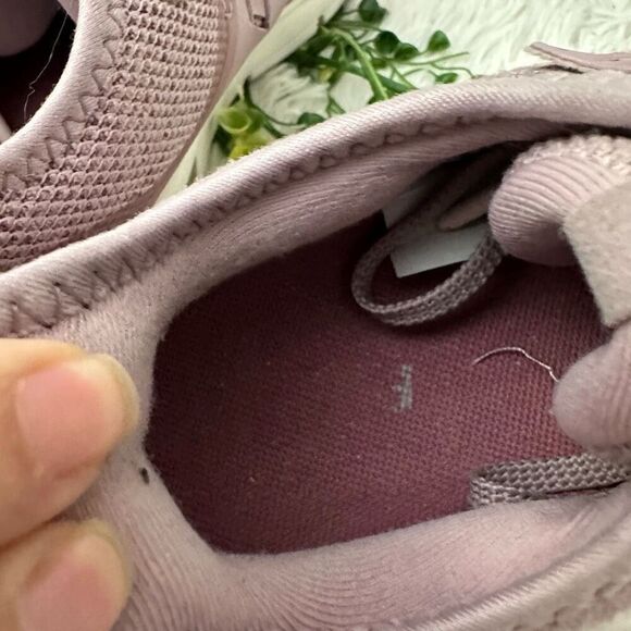 NIKE Air Max Sequent 3 Elemental Rose Womens Sz 9  Casual Athletic Running Shoes - Picture 9 of 9